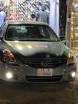 نيسان ألتيما